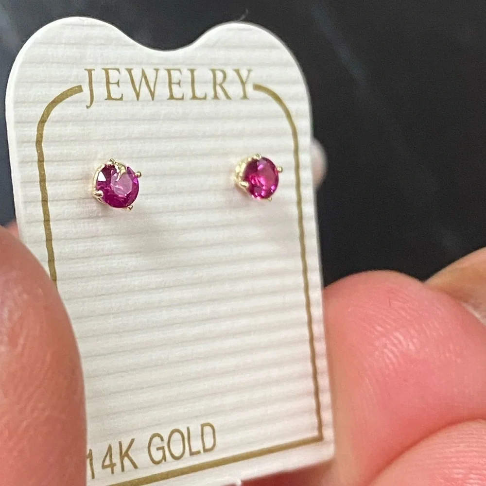 New 14K YELLOW GOLD pink cz stone Earrings 3mm Stud Earrings with Screw back